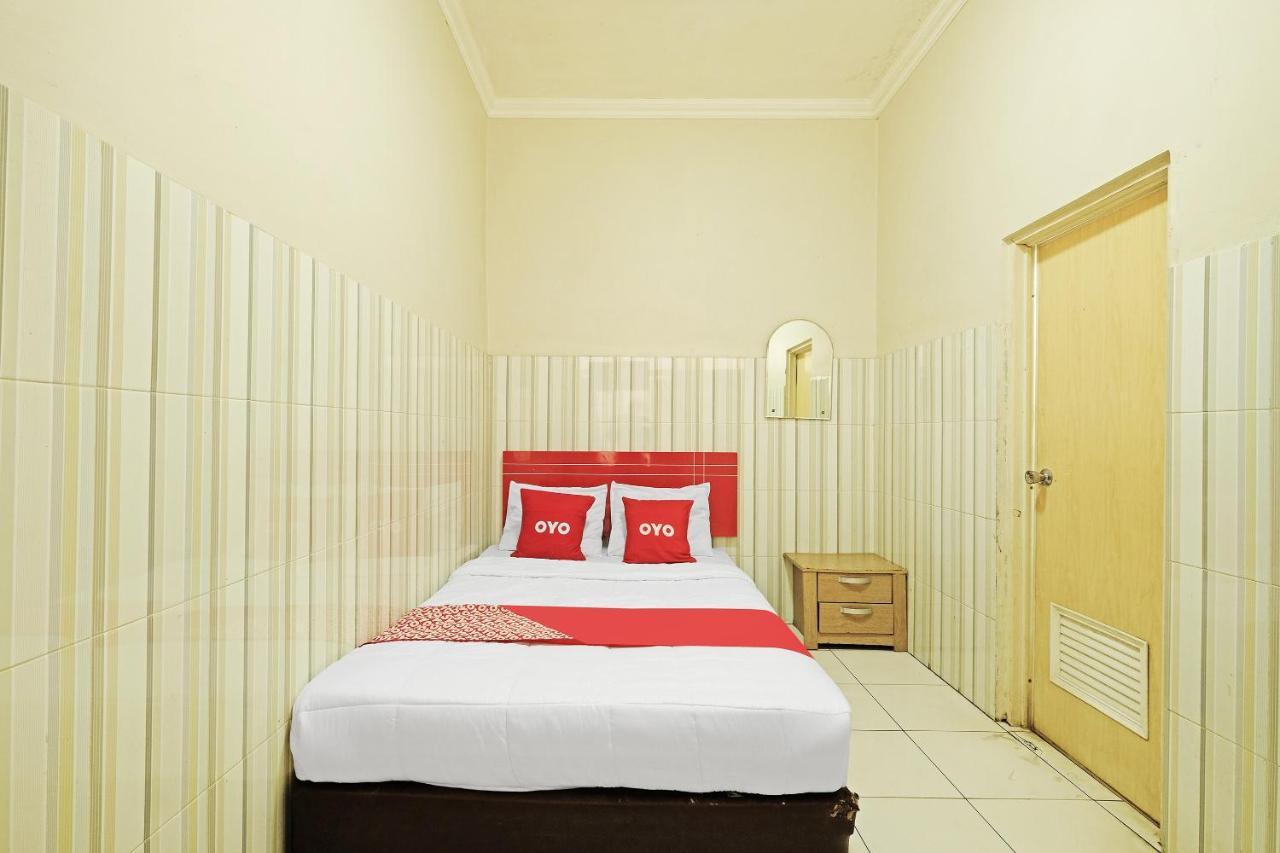 Oyo 91453 Hotel Srikandi Gejayan Maguwo Екстер'єр фото
