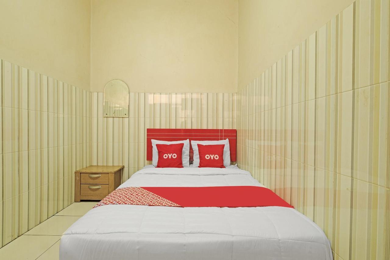 Oyo 91453 Hotel Srikandi Gejayan Maguwo Екстер'єр фото