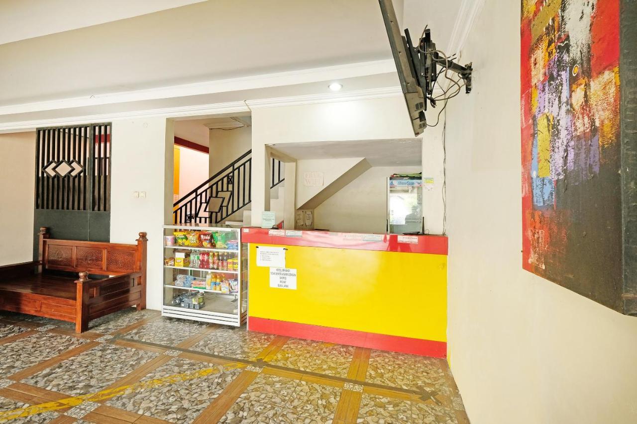 Oyo 91453 Hotel Srikandi Gejayan Maguwo Екстер'єр фото